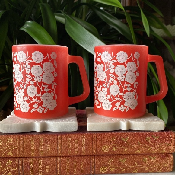 Pair of Vintage Federal Glass Calico Floral Mugs - 1950s USA Rare Tea Coffee Set - Picture 5 of 11